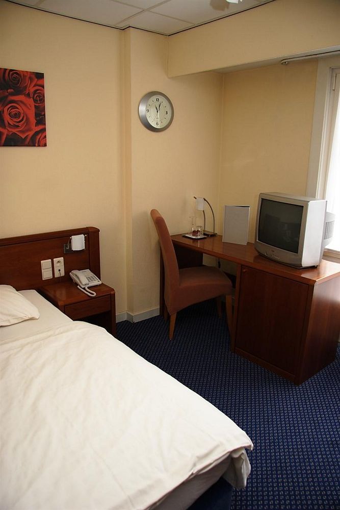 Hotel Royal Zelzate Luaran gambar