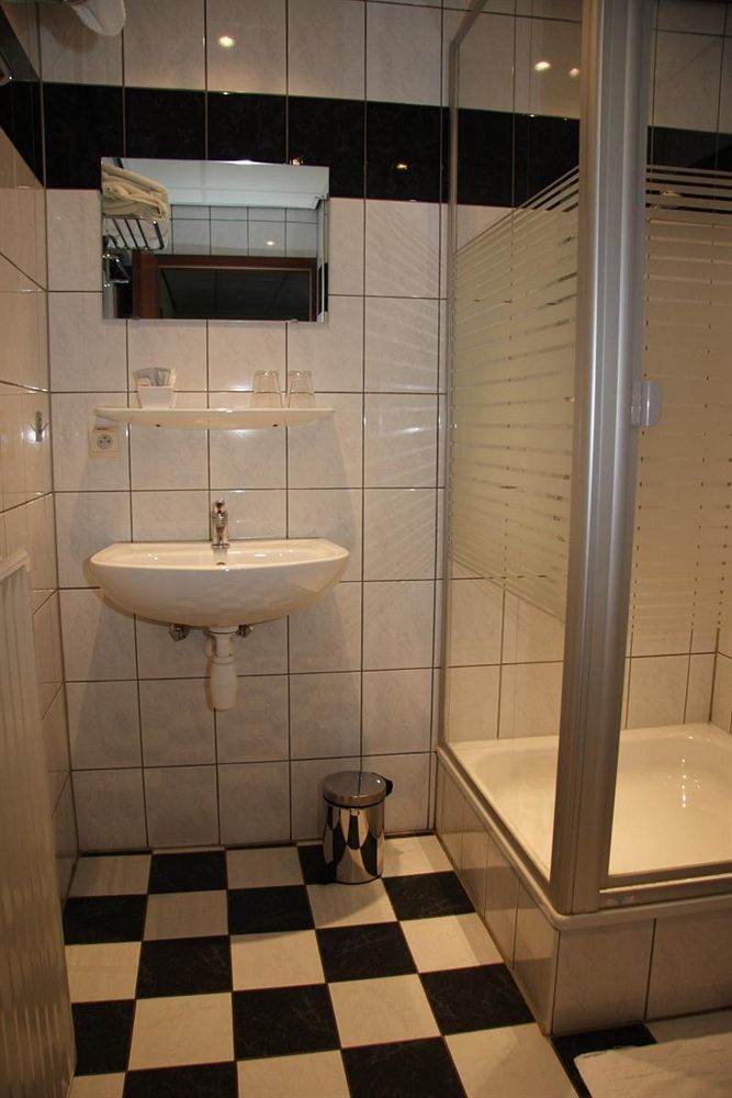 Hotel Royal Zelzate Luaran gambar